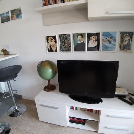 Theos Atelier Self Check In Apartment W Free Private Parking Zagreb Exteriör bild