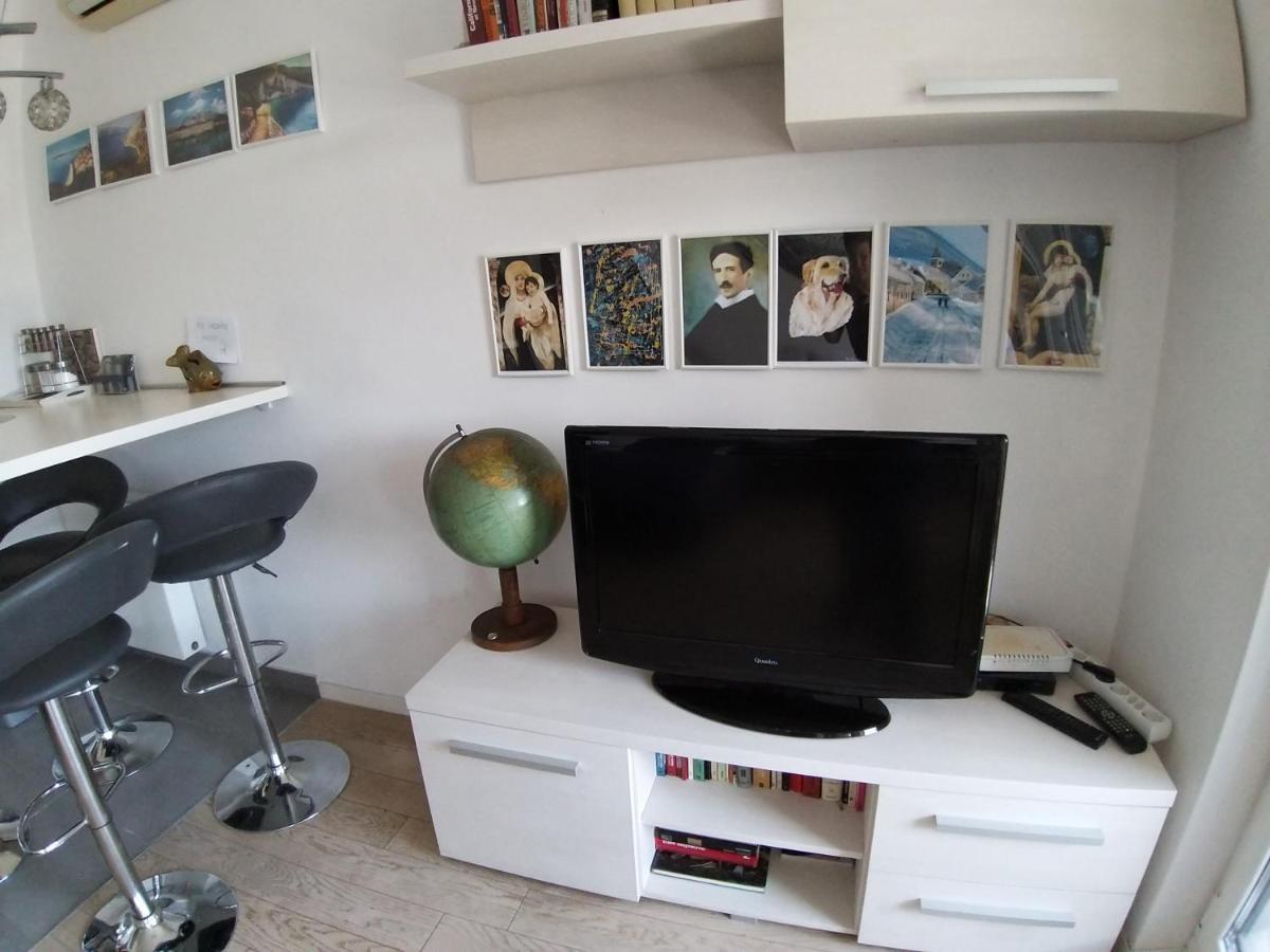 Theos Atelier Self Check In Apartment W Free Private Parking Zagreb Exteriör bild